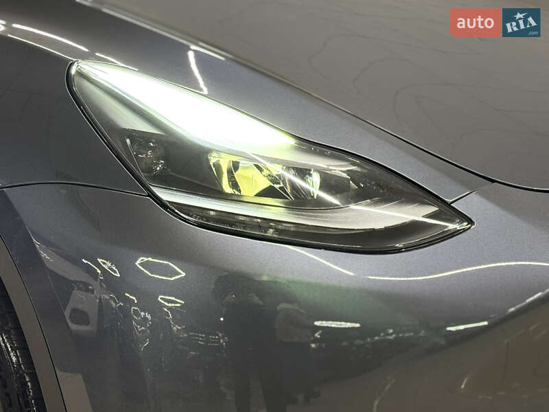 Внедорожник / Кроссовер Tesla Model Y 2023 в Николаеве