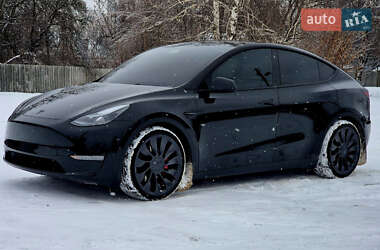 Позашляховик / Кросовер Tesla Model Y 2023 в Харкові