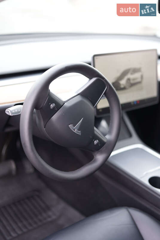 Позашляховик / Кросовер Tesla Model Y 2022 в Львові фото 8 Позашляховик / Кросовер Tesla Model Y 2022 в Львові