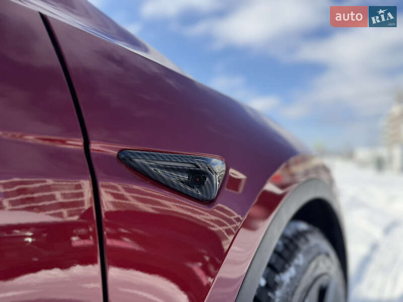 Позашляховик / Кросовер Tesla Model Y 2024 в Львові