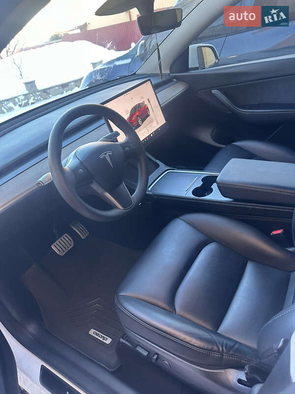 Внедорожник / Кроссовер Tesla Model Y 2022 в Тернополе