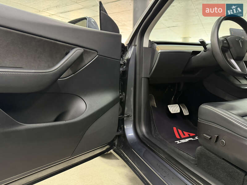 Позашляховик / Кросовер Tesla Model Y 2022 в Одесі