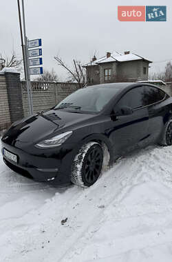 Внедорожник / Кроссовер Tesla Model Y 2022 в Киеве