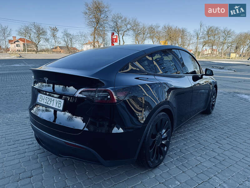 Позашляховик / Кросовер Tesla Model Y 2022 в Одесі фото 8 Позашляховик / Кросовер Tesla Model Y 2022 в Одесі