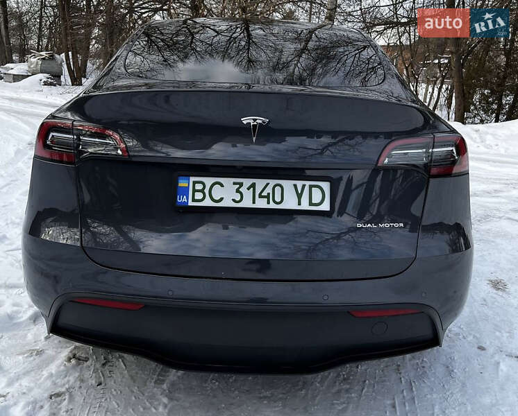 Позашляховик / Кросовер Tesla Model Y 2022 в Львові