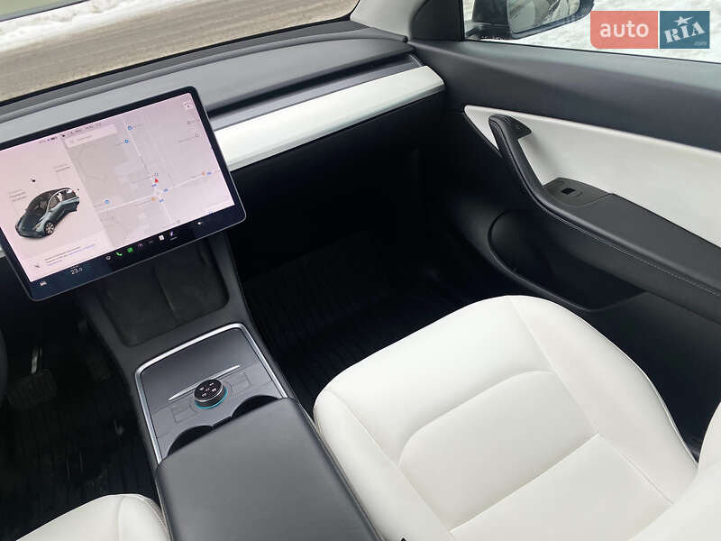 Позашляховик / Кросовер Tesla Model Y 2021 в Луцьку фото 19 Позашляховик / Кросовер Tesla Model Y 2021 в Луцьку