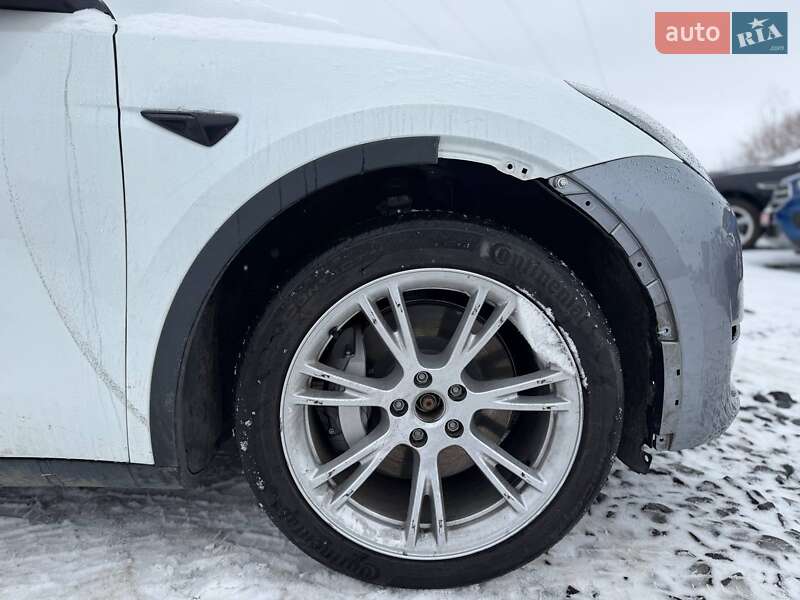 Позашляховик / Кросовер Tesla Model Y 2022 в Луцьку