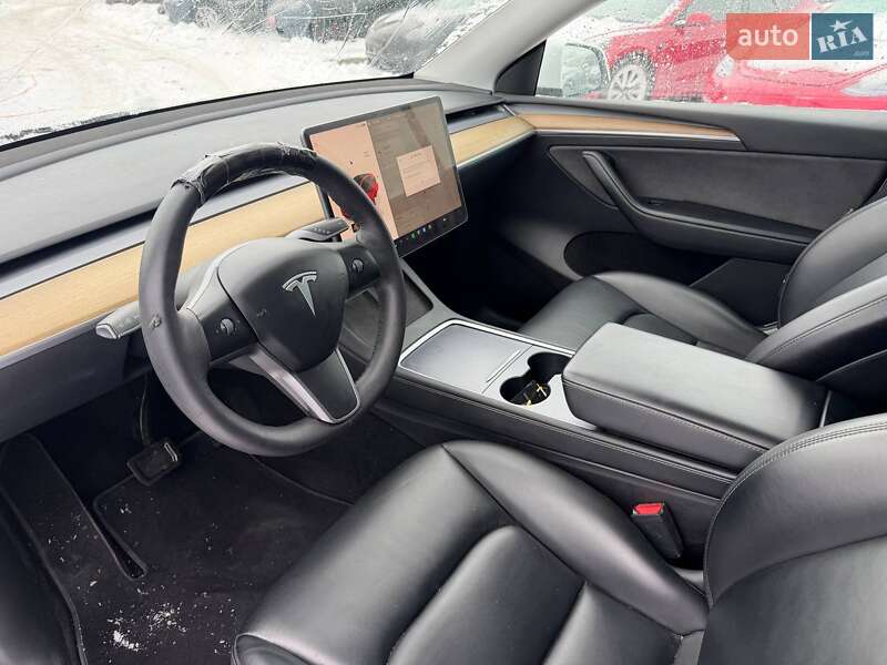 Позашляховик / Кросовер Tesla Model Y 2022 в Луцьку