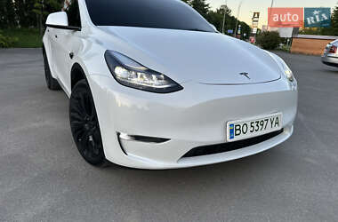 Внедорожник / Кроссовер Tesla Model Y 2023 в Тернополе