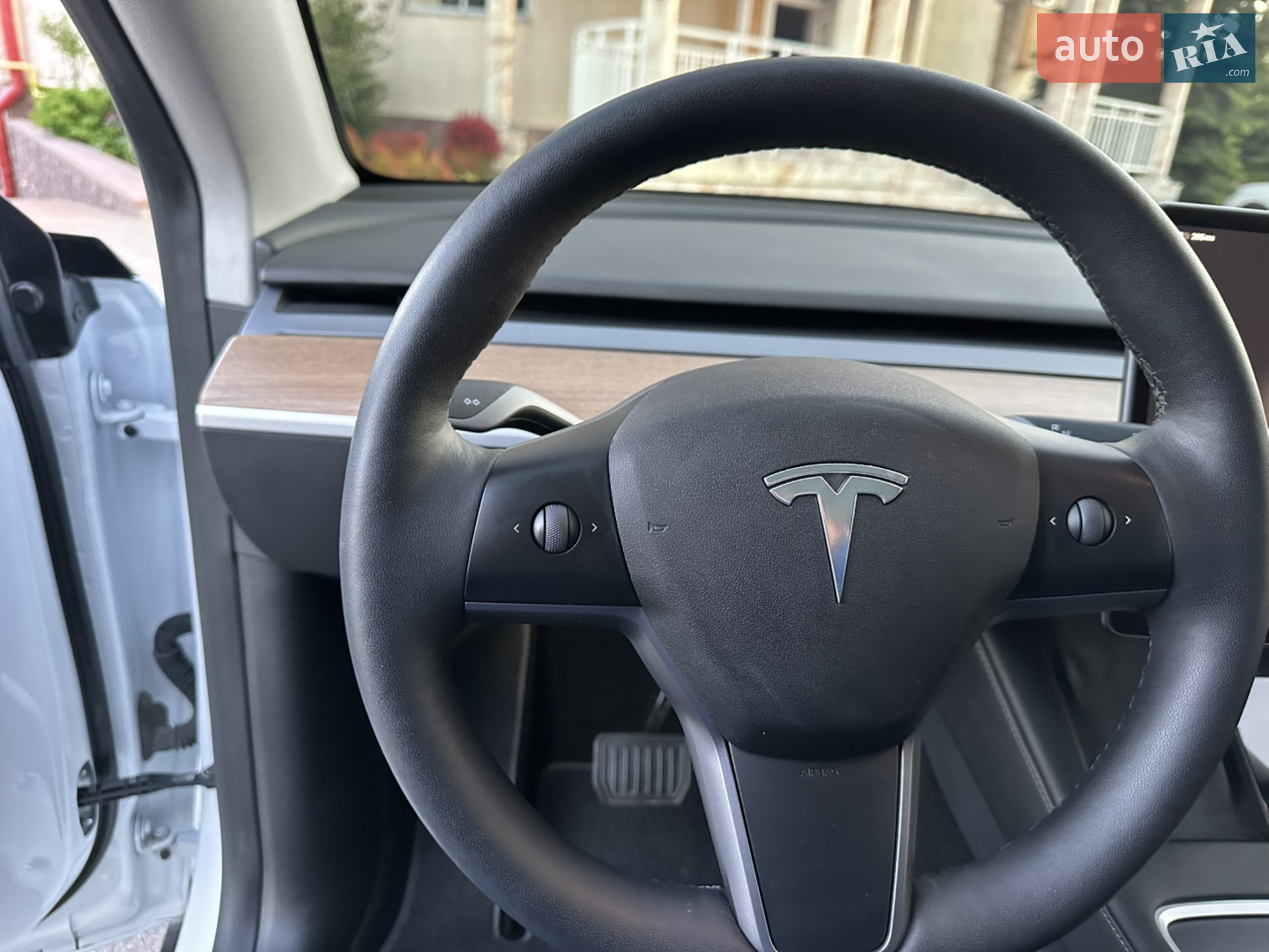 2023 Tesla Model Y - мініатюра 37