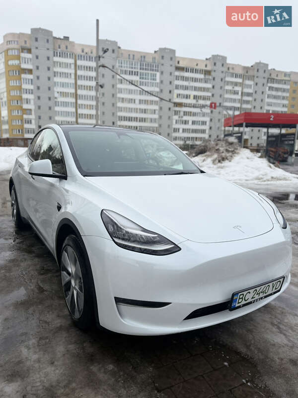 Внедорожник / Кроссовер Tesla Model Y 2023 в Львове фото 3 Внедорожник / Кроссовер Tesla Model Y 2023 в Львове