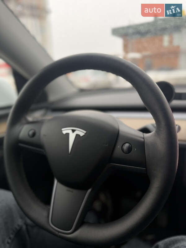 Внедорожник / Кроссовер Tesla Model Y 2023 в Львове фото 13 Внедорожник / Кроссовер Tesla Model Y 2023 в Львове