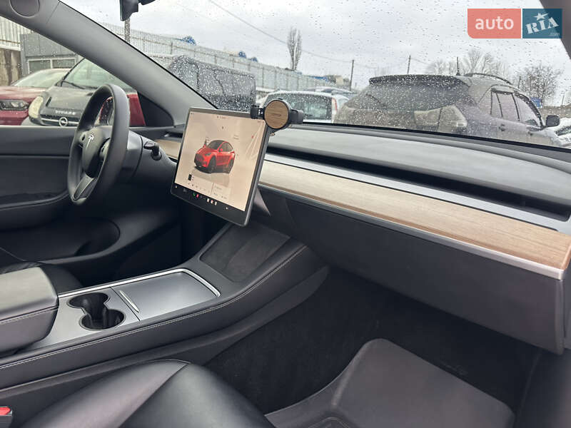 Позашляховик / Кросовер Tesla Model Y 2022 в Хмельницькому