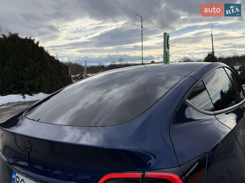 Внедорожник / Кроссовер Tesla Model Y 2021 в Дрогобыче