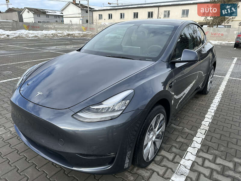 Позашляховик / Кросовер Tesla Model Y 2023 в Івано-Франківську фото 3 Позашляховик / Кросовер Tesla Model Y 2023 в Івано-Франківську