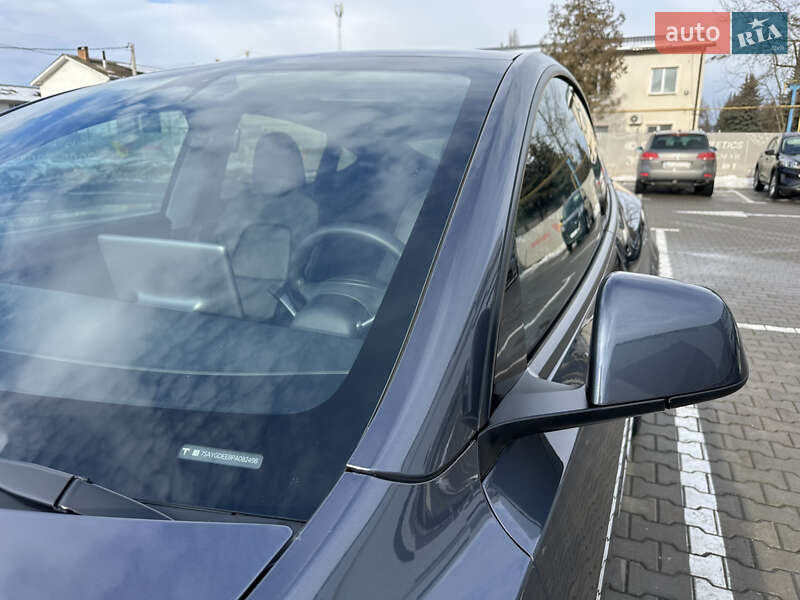 Позашляховик / Кросовер Tesla Model Y 2023 в Івано-Франківську фото 32 Позашляховик / Кросовер Tesla Model Y 2023 в Івано-Франківську