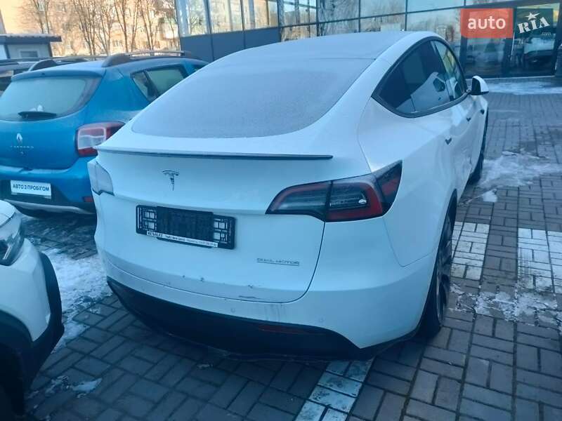 Позашляховик / Кросовер Tesla Model Y 2021 в Тернополі фото 5 Позашляховик / Кросовер Tesla Model Y 2021 в Тернополі