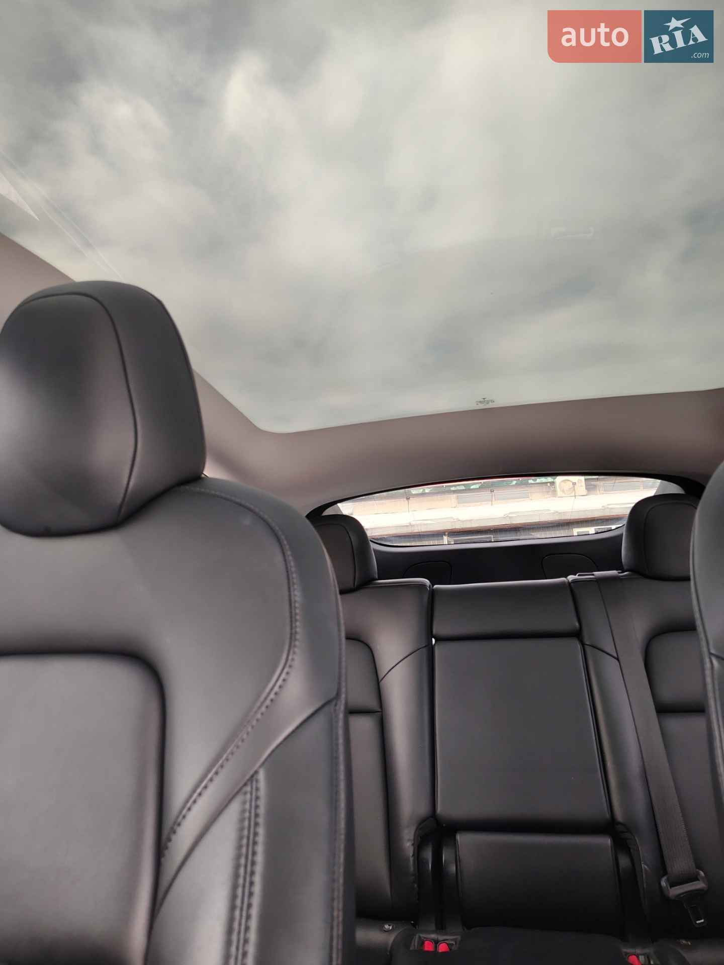 2020 Tesla Model Y - мініатюра 19