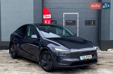 Позашляховик / Кросовер Tesla Model Y 2025 в Києві