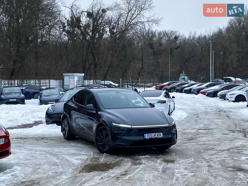 Внедорожник / Кроссовер Tesla Model Y 2025 в Киеве фото 2 Внедорожник / Кроссовер Tesla Model Y 2025 в Киеве