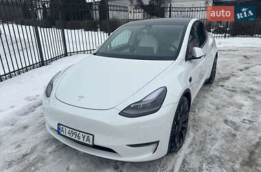 Внедорожник / Кроссовер Tesla Model Y 2021 в Ирпене