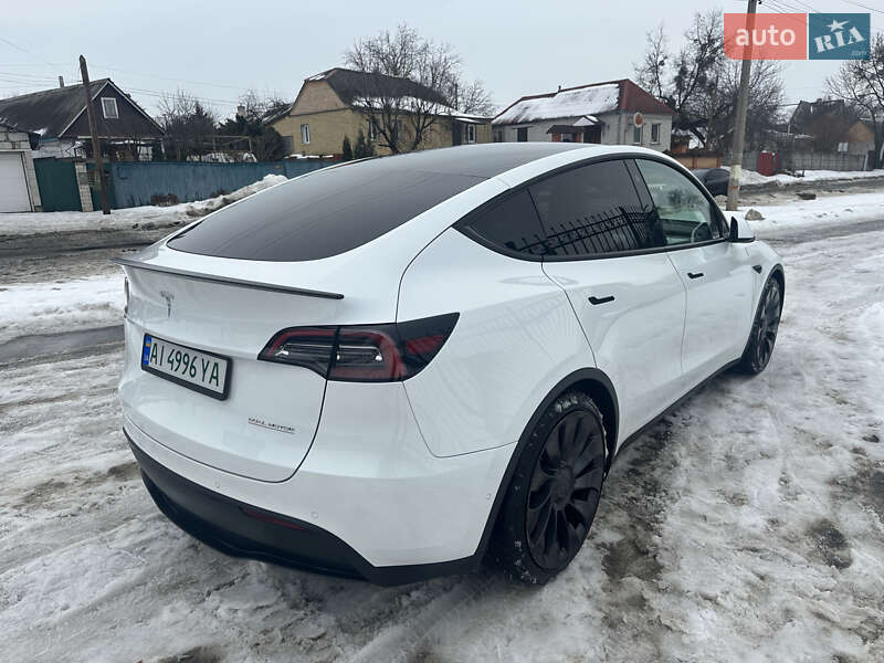 Внедорожник / Кроссовер Tesla Model Y 2021 в Ирпене