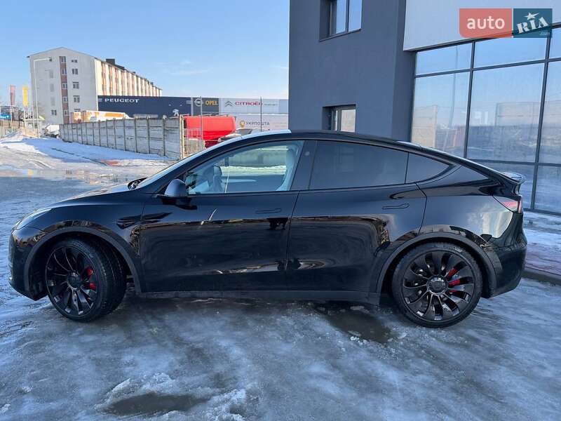 Позашляховик / Кросовер Tesla Model Y 2023 в Івано-Франківську фото 13 Позашляховик / Кросовер Tesla Model Y 2023 в Івано-Франківську
