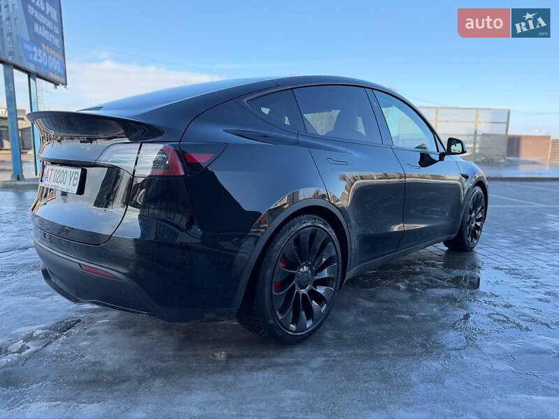 Позашляховик / Кросовер Tesla Model Y 2023 в Івано-Франківську фото 21 Позашляховик / Кросовер Tesla Model Y 2023 в Івано-Франківську