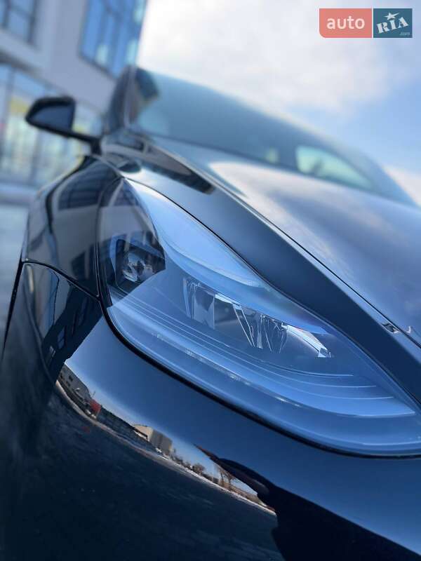 Позашляховик / Кросовер Tesla Model Y 2023 в Івано-Франківську фото 27 Позашляховик / Кросовер Tesla Model Y 2023 в Івано-Франківську