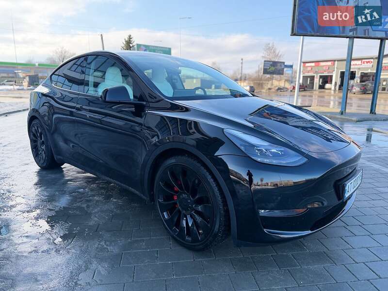 Позашляховик / Кросовер Tesla Model Y 2023 в Івано-Франківську фото 31 Позашляховик / Кросовер Tesla Model Y 2023 в Івано-Франківську