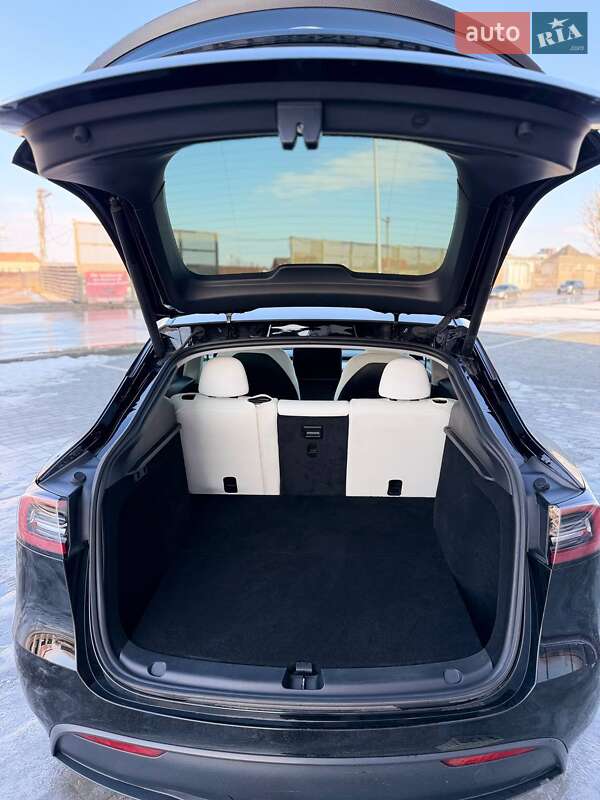 Позашляховик / Кросовер Tesla Model Y 2023 в Івано-Франківську фото 41 Позашляховик / Кросовер Tesla Model Y 2023 в Івано-Франківську