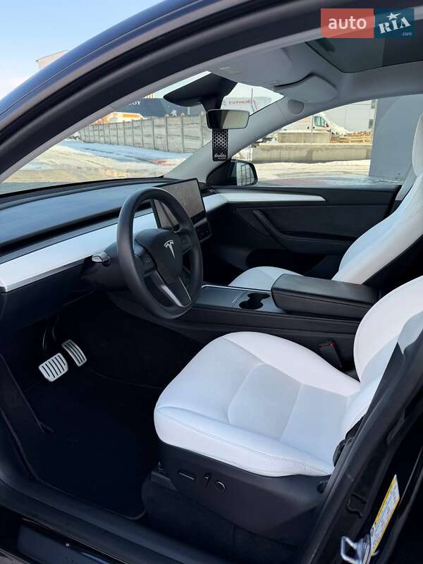 Позашляховик / Кросовер Tesla Model Y 2023 в Івано-Франківську фото 61 Позашляховик / Кросовер Tesla Model Y 2023 в Івано-Франківську