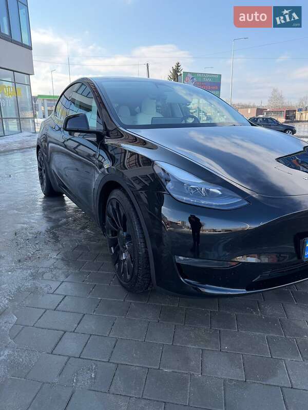 Позашляховик / Кросовер Tesla Model Y 2023 в Івано-Франківську фото 66 Позашляховик / Кросовер Tesla Model Y 2023 в Івано-Франківську