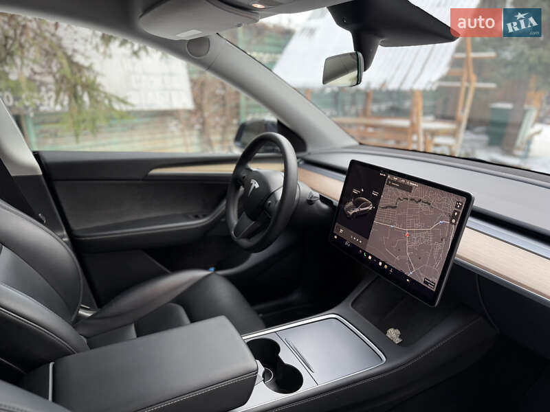 Внедорожник / Кроссовер Tesla Model Y 2023 в Виннице