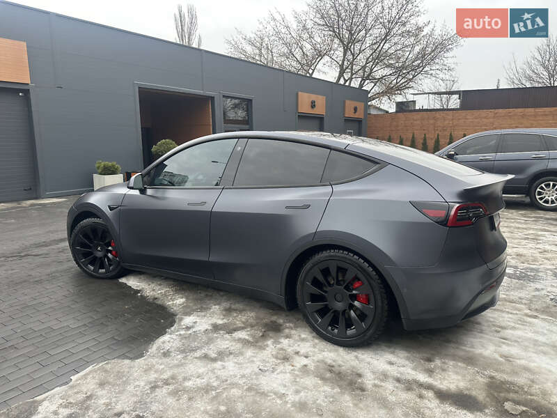 Внедорожник / Кроссовер Tesla Model Y 2022 в Киеве фото 8 Внедорожник / Кроссовер Tesla Model Y 2022 в Киеве