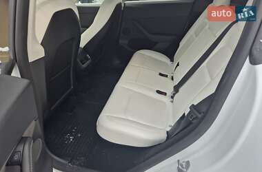 Внедорожник / Кроссовер Tesla Model Y 2023 в Львове