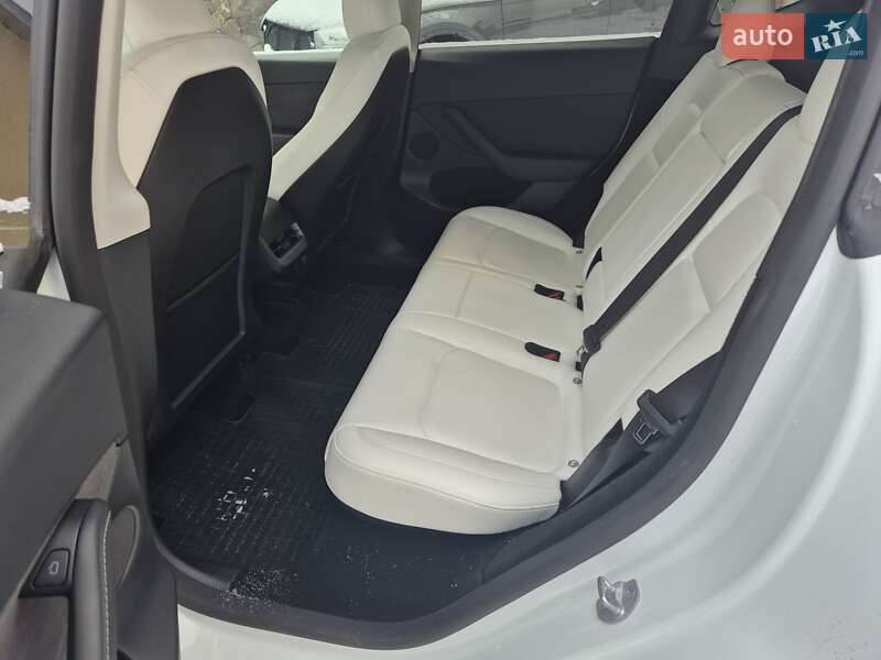 Внедорожник / Кроссовер Tesla Model Y 2023 в Львове фото 10 Внедорожник / Кроссовер Tesla Model Y 2023 в Львове