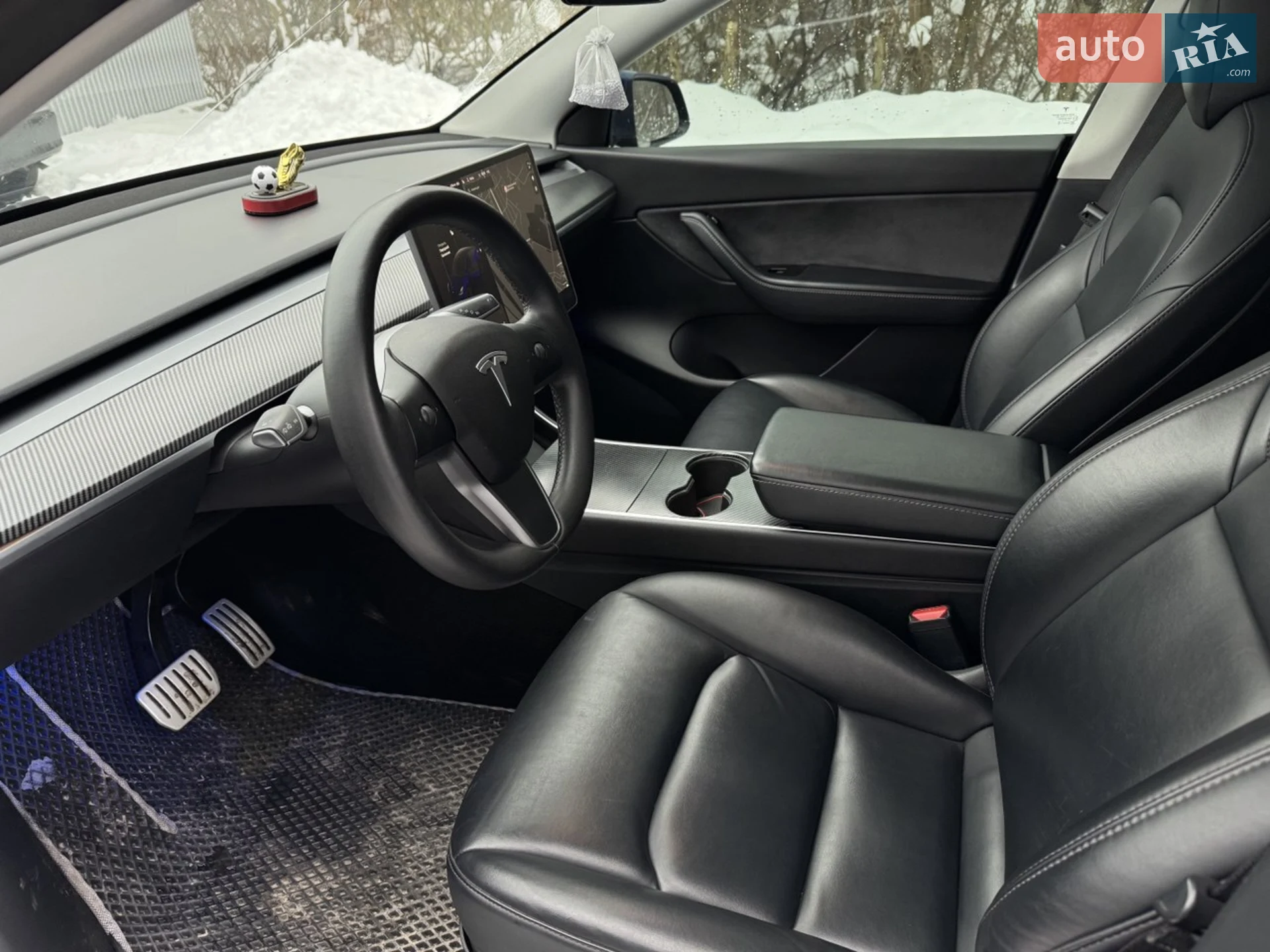 2020 Tesla Model Y - мініатюра 3