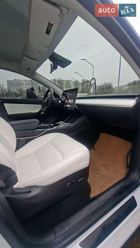 Внедорожник / Кроссовер Tesla Model Y 2021 в Запорожье фото 19 Внедорожник / Кроссовер Tesla Model Y 2021 в Запорожье