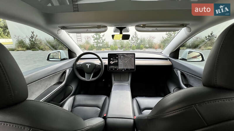 Позашляховик / Кросовер Tesla Model Y 2021 в Луцьку