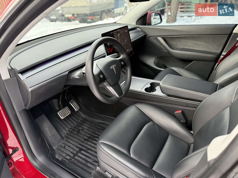 Позашляховик / Кросовер Tesla Model Y 2021 в Києві фото 5 Позашляховик / Кросовер Tesla Model Y 2021 в Києві