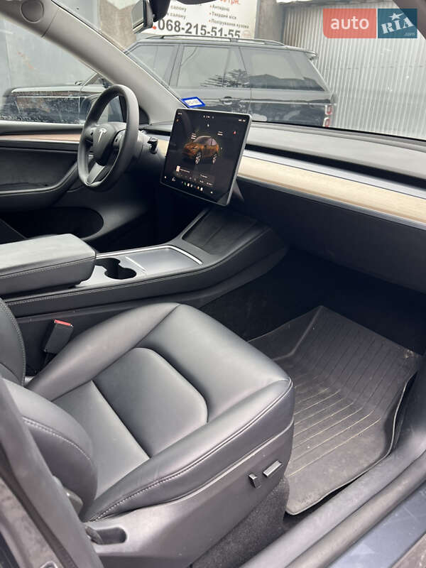 Позашляховик / Кросовер Tesla Model Y 2022 в Могилів-Подільському фото 17 Позашляховик / Кросовер Tesla Model Y 2022 в Могилів-Подільському