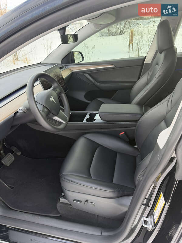 Позашляховик / Кросовер Tesla Model Y 2023 в Києві фото 7 Позашляховик / Кросовер Tesla Model Y 2023 в Києві