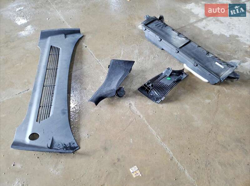 Внедорожник / Кроссовер Tesla Model Y 2023 в Львове