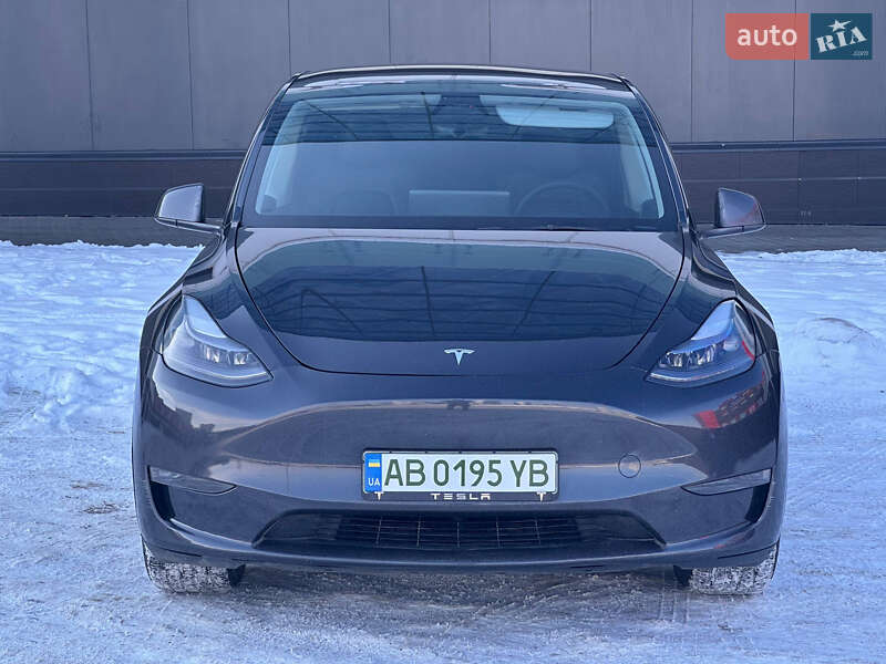Внедорожник / Кроссовер Tesla Model Y 2025 в Киеве