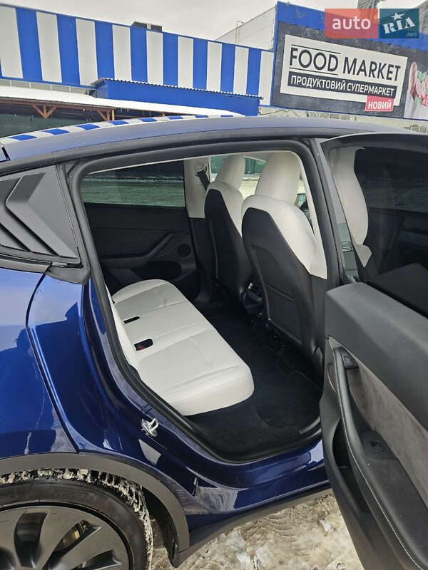Внедорожник / Кроссовер Tesla Model Y 2023 в Одессе