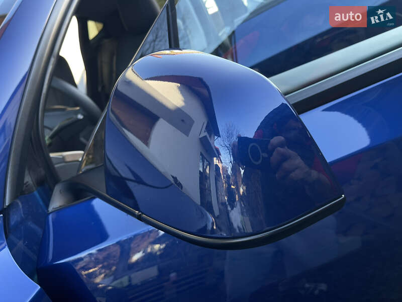 Позашляховик / Кросовер Tesla Model Y 2023 в Львові фото 46 Позашляховик / Кросовер Tesla Model Y 2023 в Львові