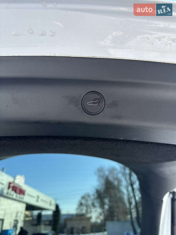 Внедорожник / Кроссовер Tesla Model Y 2021 в Ровно фото 9 Внедорожник / Кроссовер Tesla Model Y 2021 в Ровно