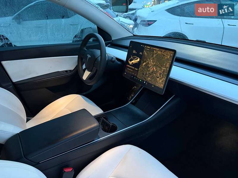 Позашляховик / Кросовер Tesla Model Y 2020 в Луцьку