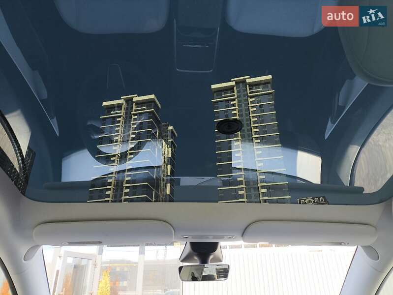 Внедорожник / Кроссовер Tesla Model Y 2022 в Киеве фото 25 Внедорожник / Кроссовер Tesla Model Y 2022 в Киеве